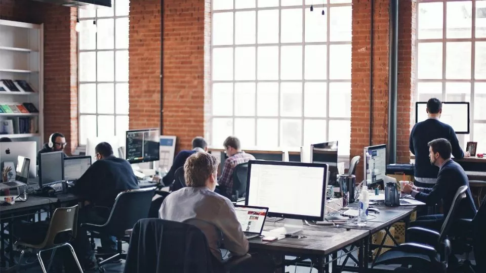 Как выбрать веб-студию в Кизляре по кейсам Как выбрать веб-студию в Кизляре по кейсам